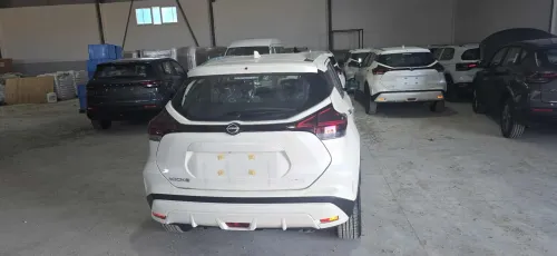 Nissan Kicks 2025 