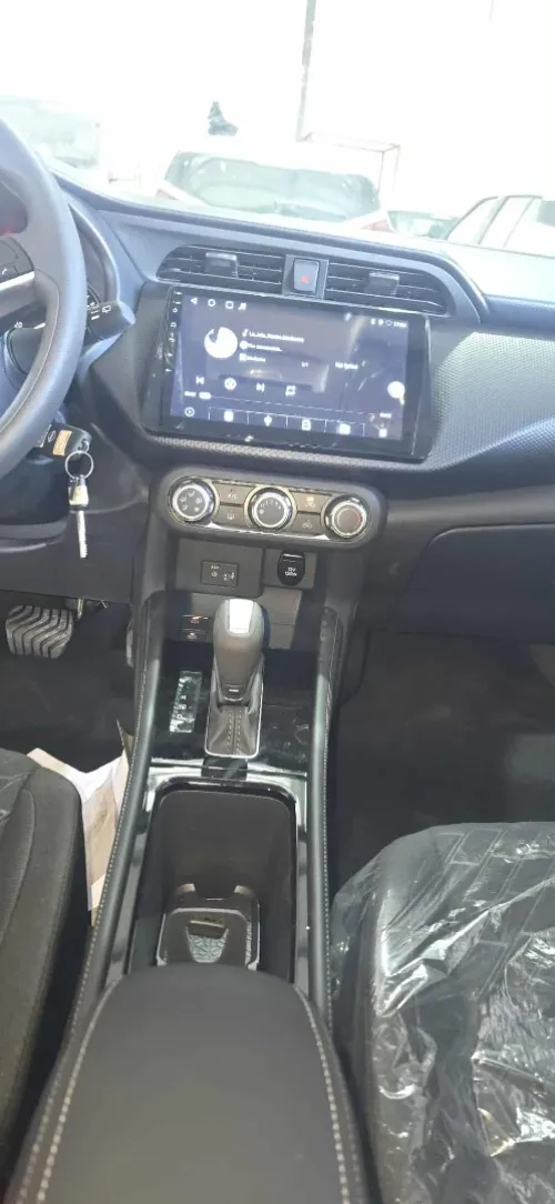 Nissan Kicks 2025 