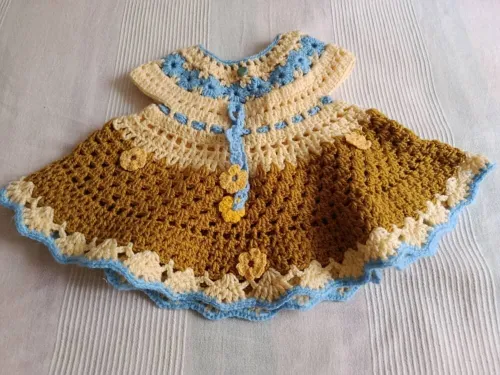 robe bébé au crochet