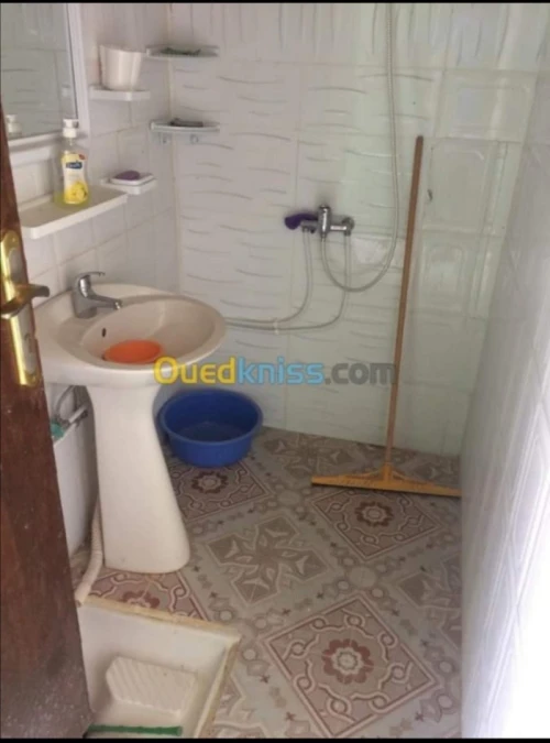 Location vacances Niveau De Villa F2 Jijel Kemir oued adjoul