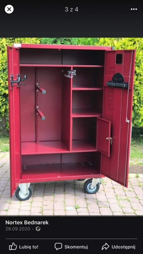 Mobilier metallique/ vestiaire/ armoires/ coffre/ ecoles/ mdn/ police