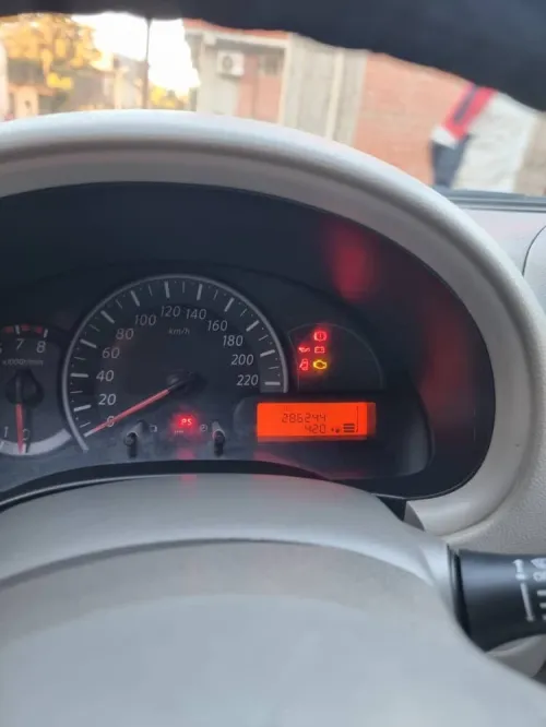 Nissan Micra 2012 City