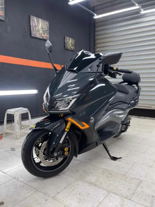 YAMAHA TMAX 2015
