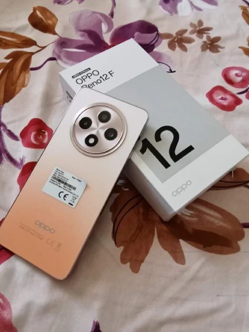 Oppo Reno 12f 256 Go 8