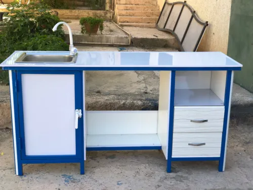 Paillasse (table)laboratoir طاولات المخابر 