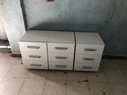 Paillasse (table)laboratoir طاولات المخابر 