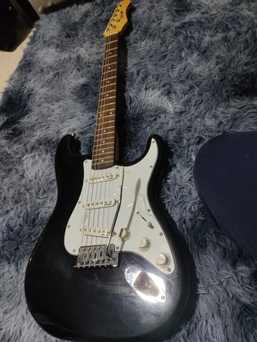 Guitare électrique STAGG S300 BLACK