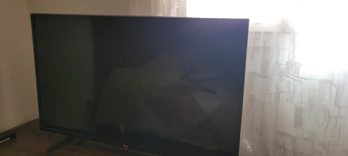 LG 43" Full HD