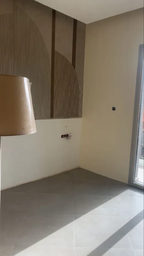 Designer immobilier chargé d'affaires et partenaires