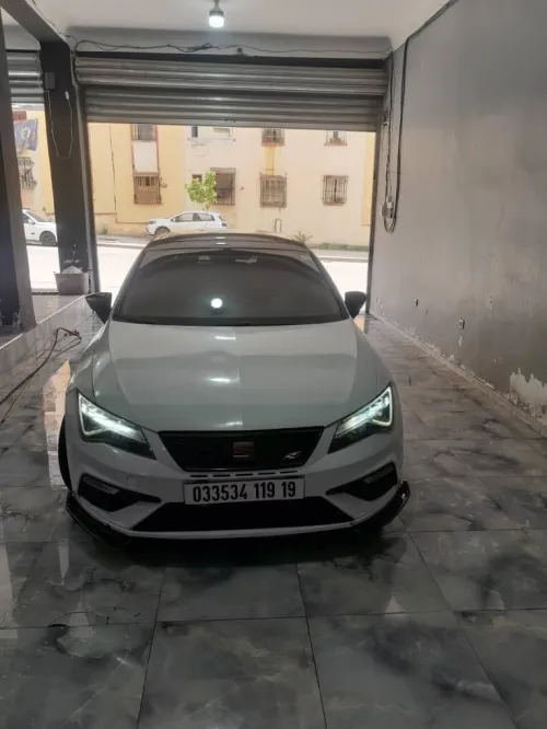 Seat Leon 2019 Cupra R