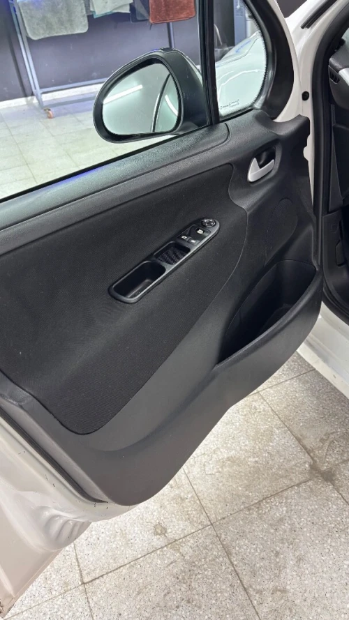 Peugeot 207 2012 Essence