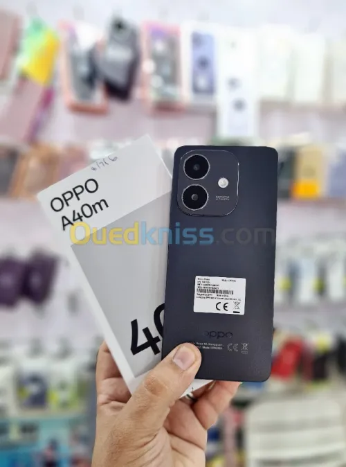 Oppo A40m 8/ 256Go