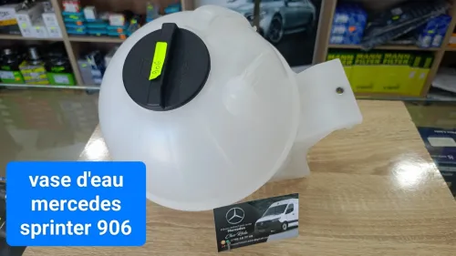 VAS D'EAU MERCEDES SPRINTER 906 190 124 C203 C204 E 211 E212 C/A 176 CLA