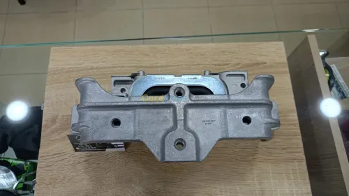 SUPPORT MOTEUR CLASSE B W246 CLASSE A176 CLA 117 (2012-2018)