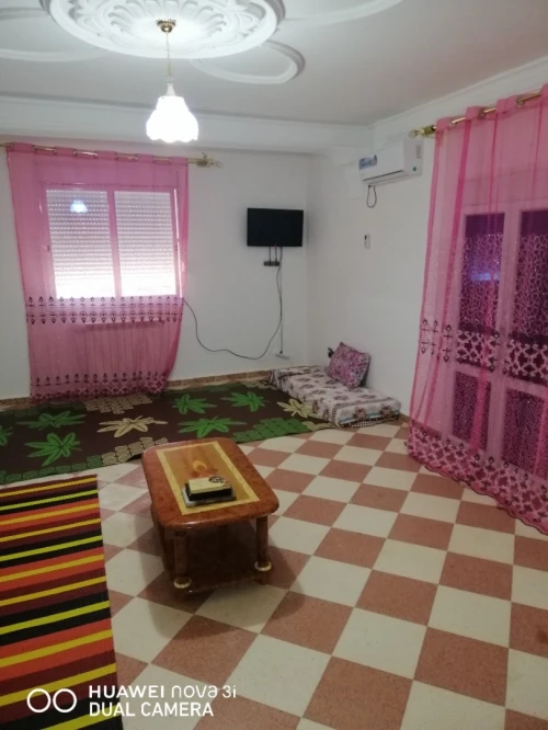 Location vacances Appartement F3 Skikda Collo