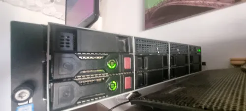 Serveur HP ProLiant DL80 G9 Gen9