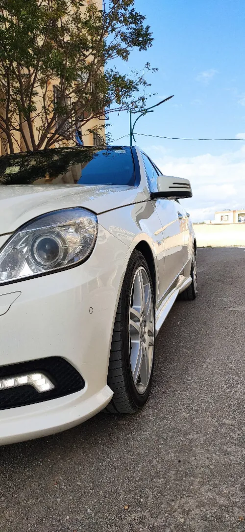 Mercedes Classe E 2010 AVANTGARDE Pack AMG /// OM646