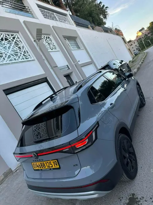 Volkswagen Tharu XR  2025 Sharp Edition