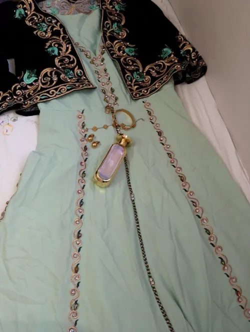 Robe Karakou كاراكو