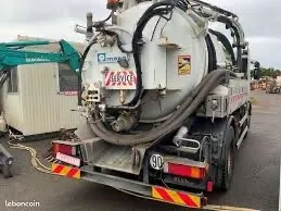 Camion Vidange débouchage canalisation Assainissement Regard 