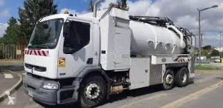 Camion débouchage vidange canalisation
