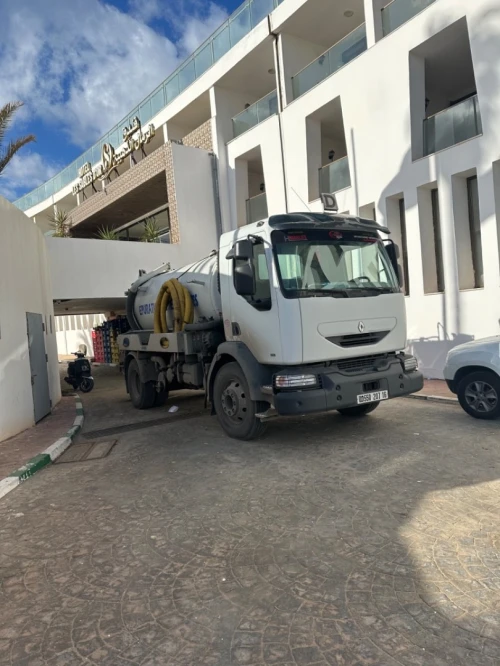 Camion Débouchage curage vidange débouchage