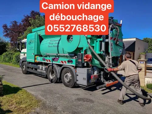 Camion Curage Des canalisation vidange fosses sceptique 