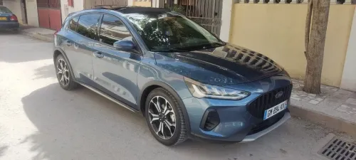 Ford Focus 2023 ET-LINE