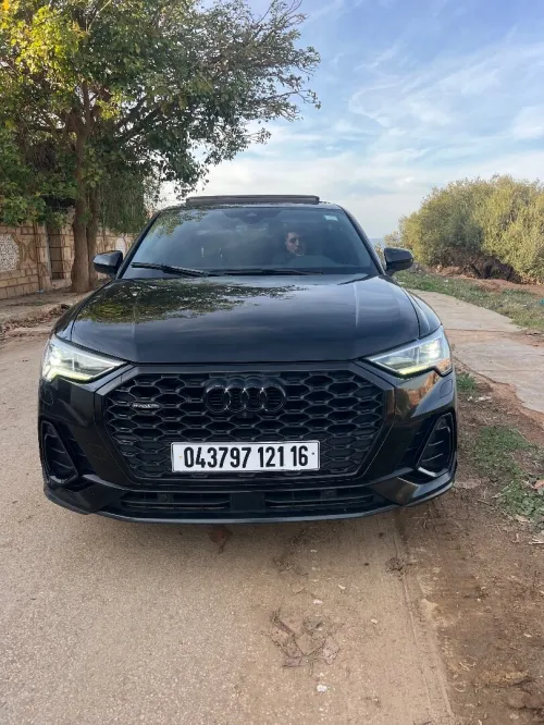 Audi Q3 2021 Sline