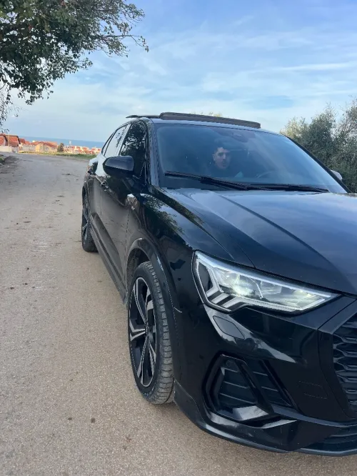 Audi Q3 2021 Sline