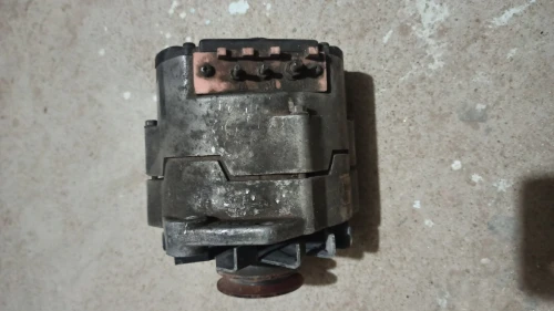 Demareur et antirnateur higer V7