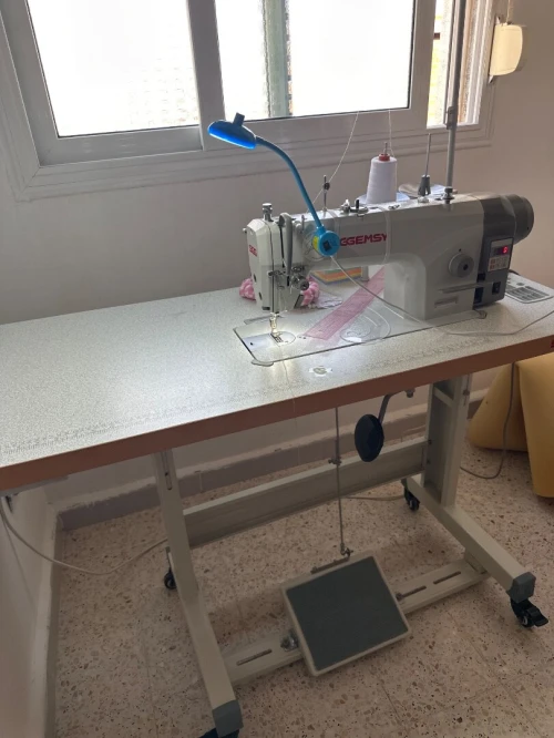 Machine à coudre