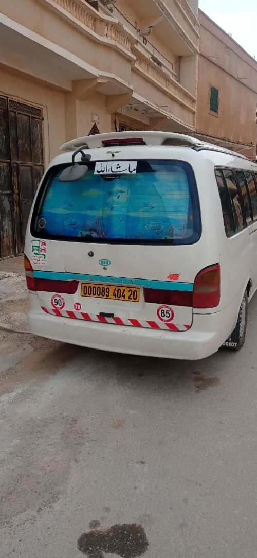 Kia Pregio 2004