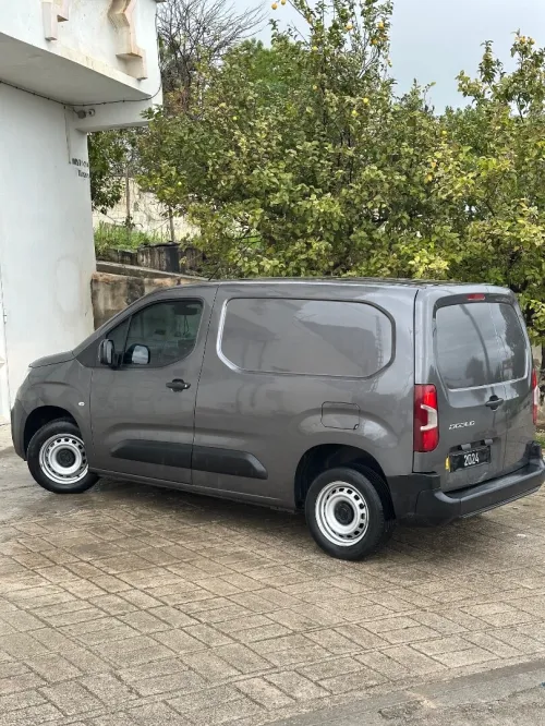 Fiat Doblo 2024 Italien