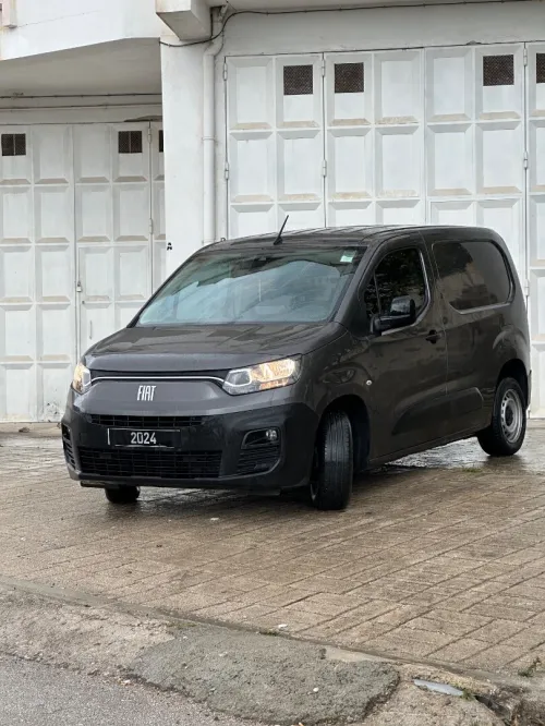 Fiat Doblo 2024 Italien