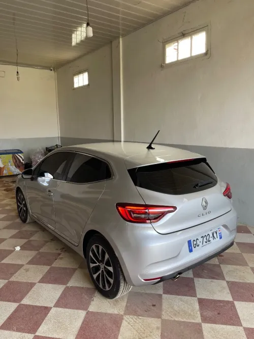 Renault Clio5 2021 Intense +