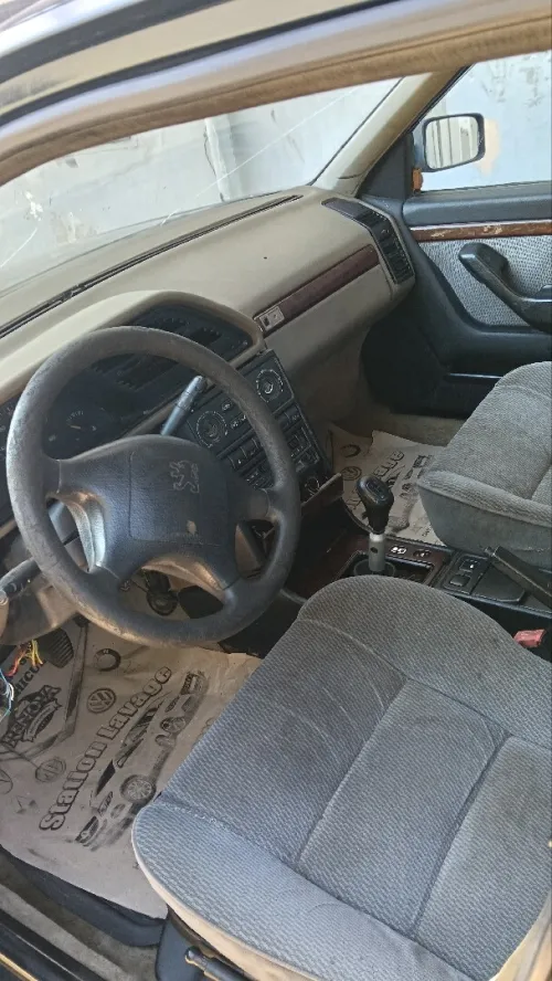 Peugeot 605 1990 605