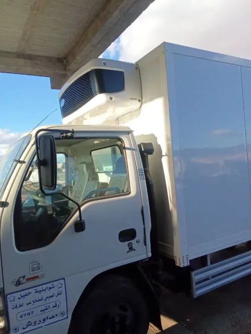 Isuzu NPR 2008