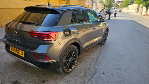 Volkswagen T-Roc 2023 Black edition