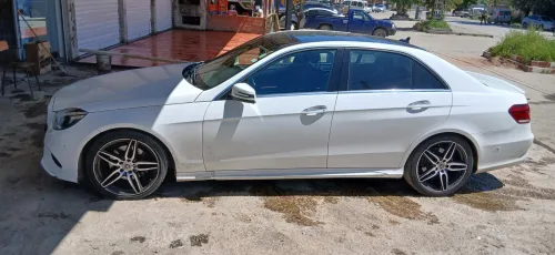 Mercedes Classe E 2014 AVANTGARDE Pack AMG
