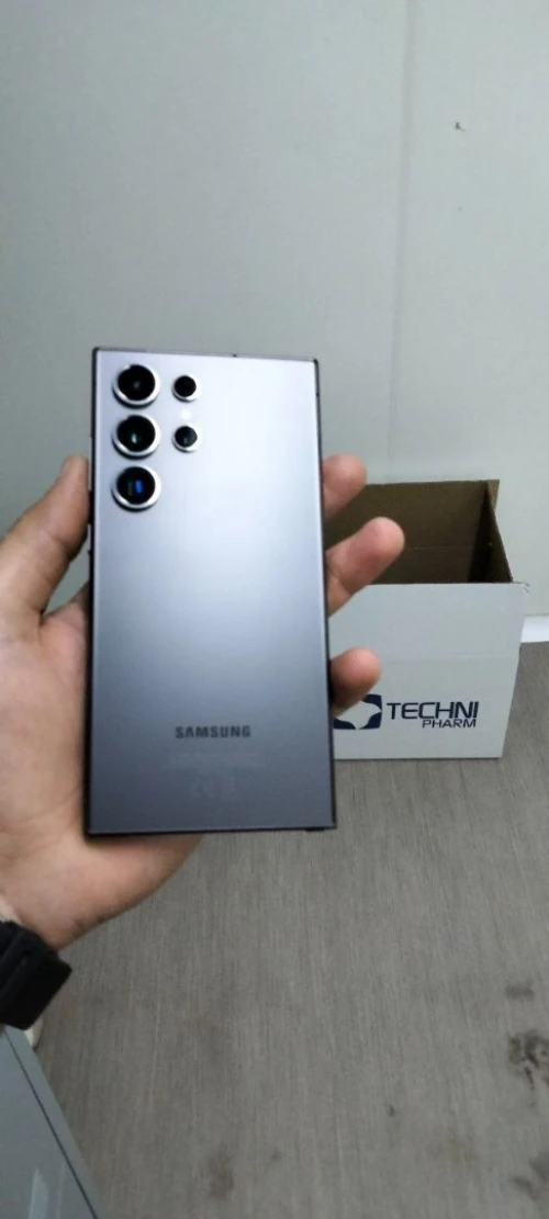 Samsung S24 ultra 12 256 g