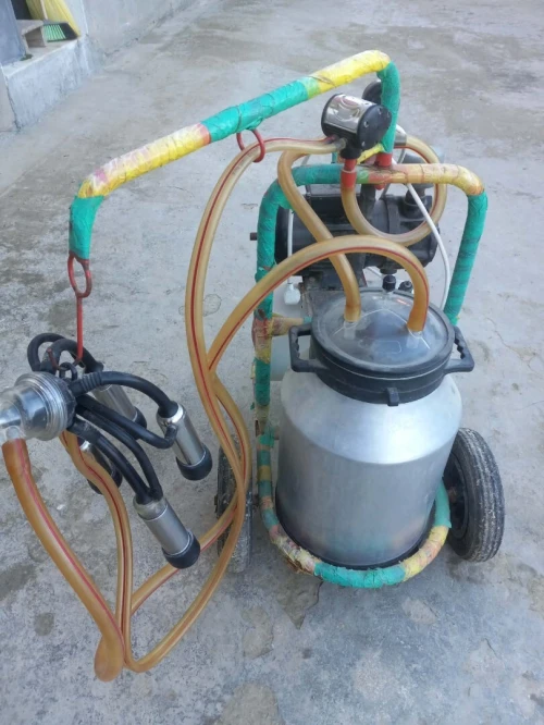 Machine a traire ( Trayeuse) a pression