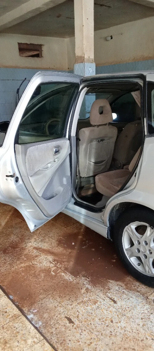 Nissan Almera Tino 2001 Almera Tino