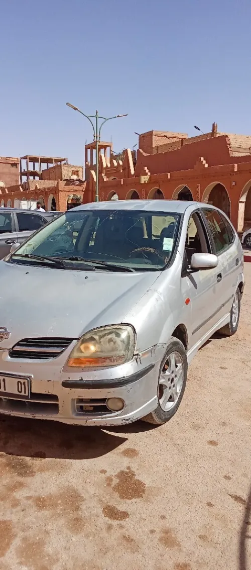 Nissan Almera Tino 2001 Almera Tino