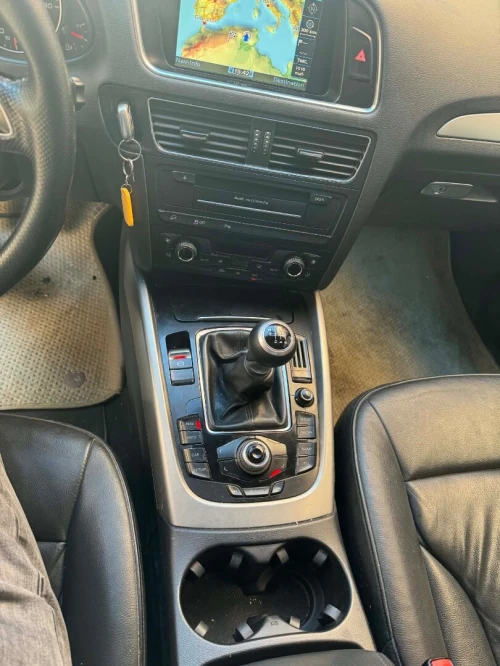 Audi Q5 2011 S Line Pack Tech