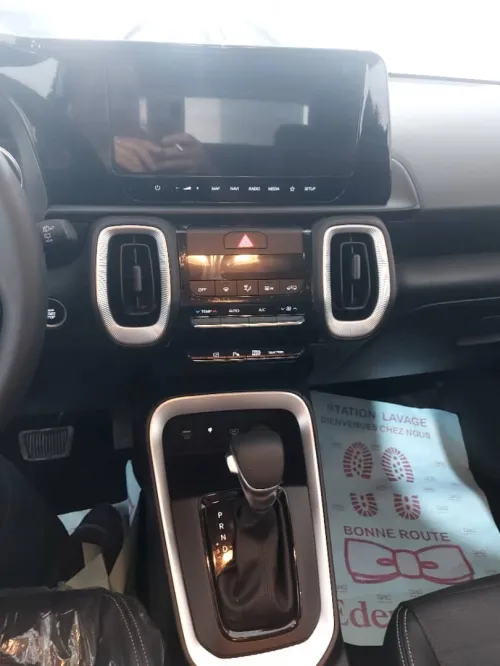 Kia Sonet 2025 Luxury