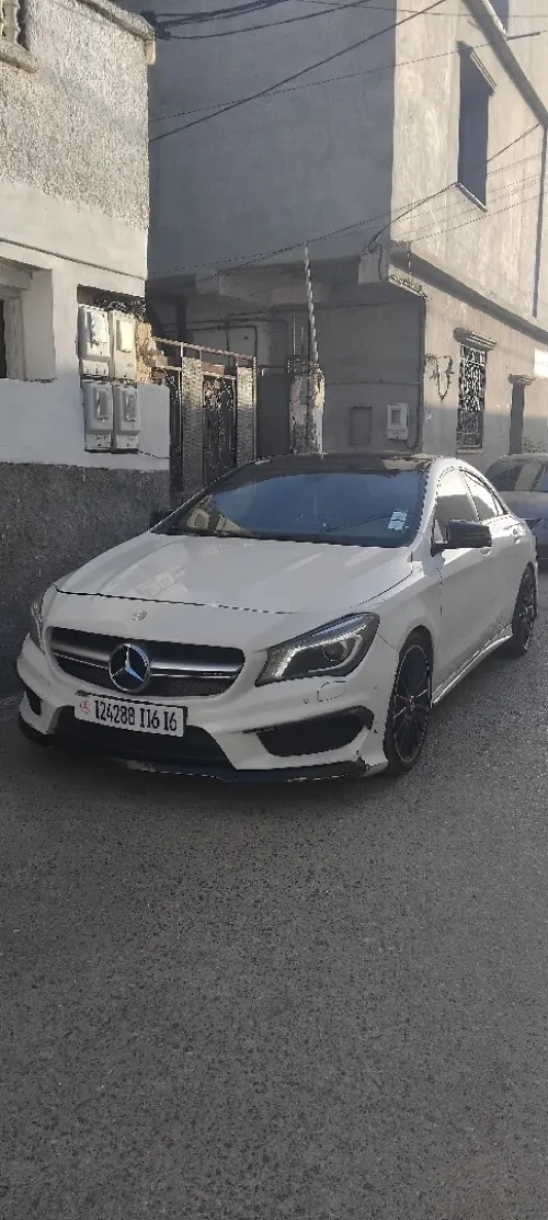 Mercedes CLA 2016 Coupé Exclusif + AMG 