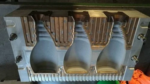 FABRICATION MOULES ET OUTILLAGES