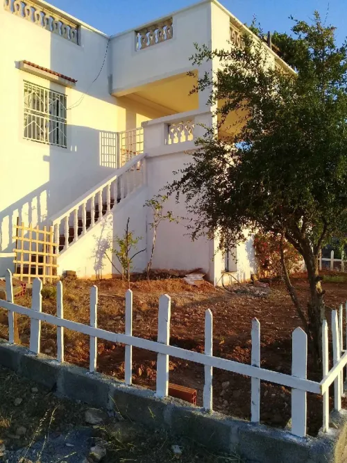 Location Niveau De Villa Tlemcen Marsa ben mhidi