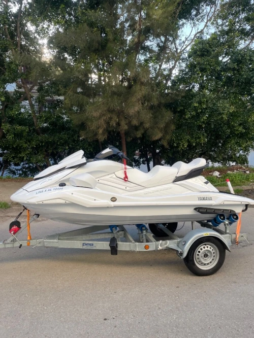 Jet ski yamaha